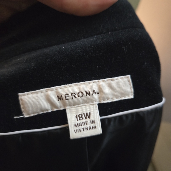 Vintage Merona Women's Black Velveteen Blazer - Picture 5 of 7